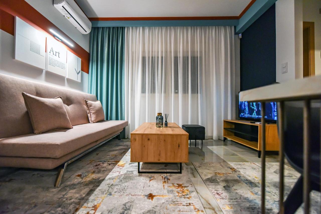 Κεντρικο Και Cosy Διαμερισμα Στην Κομοτηνη Apartment Komotiní Luaran gambar