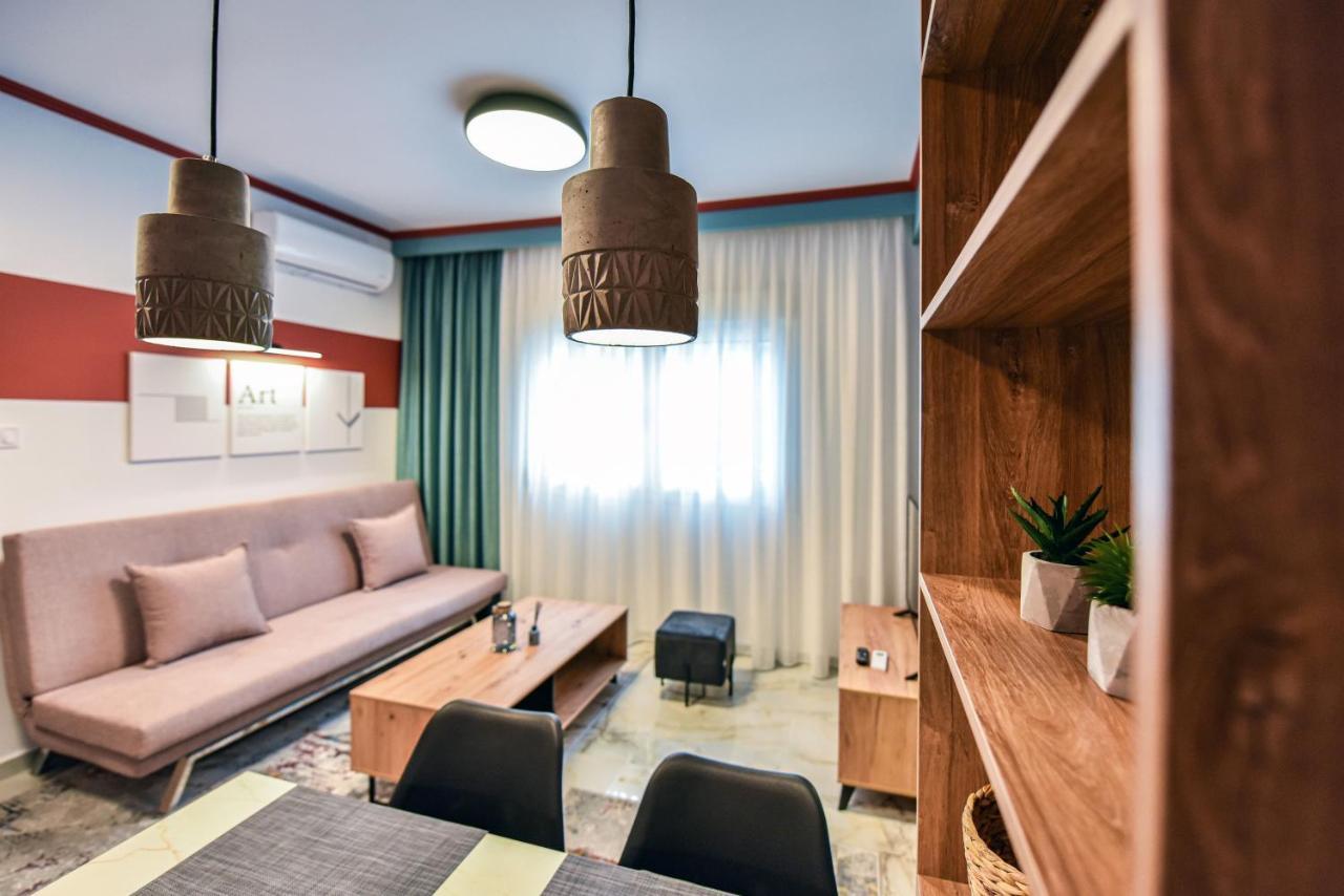 Κεντρικο Και Cosy Διαμερισμα Στην Κομοτηνη Apartment Komotiní Luaran gambar